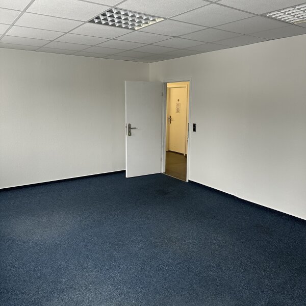 Raum 104 | 25,20 m&sup2; | SF